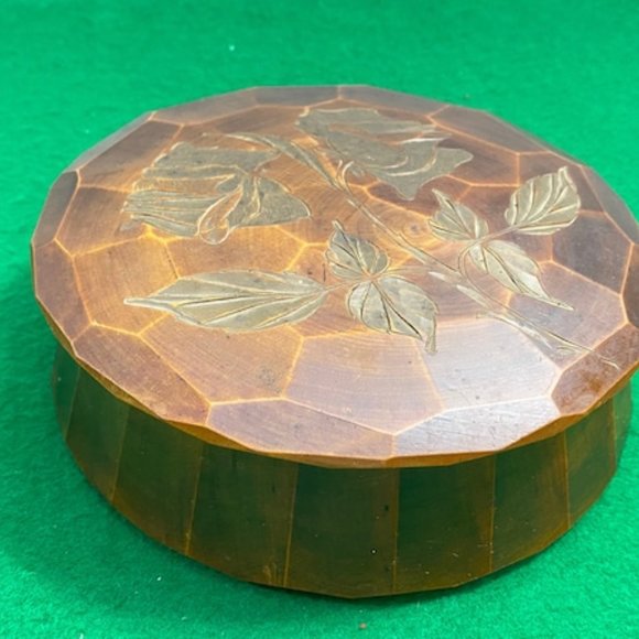 Vintage Wooden Box, Keepsake Box, Wooden Treasure Box, Trinket Box, Memory Box, - Picture 10 of 10